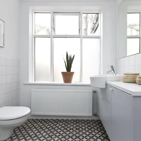 Thomsen * Reykjavik